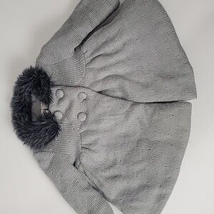 CATHERINE MALANDRINO MINI GIRLS GREY PUFFY SWEATER JACKET WITH FAUX FUR COLLAR